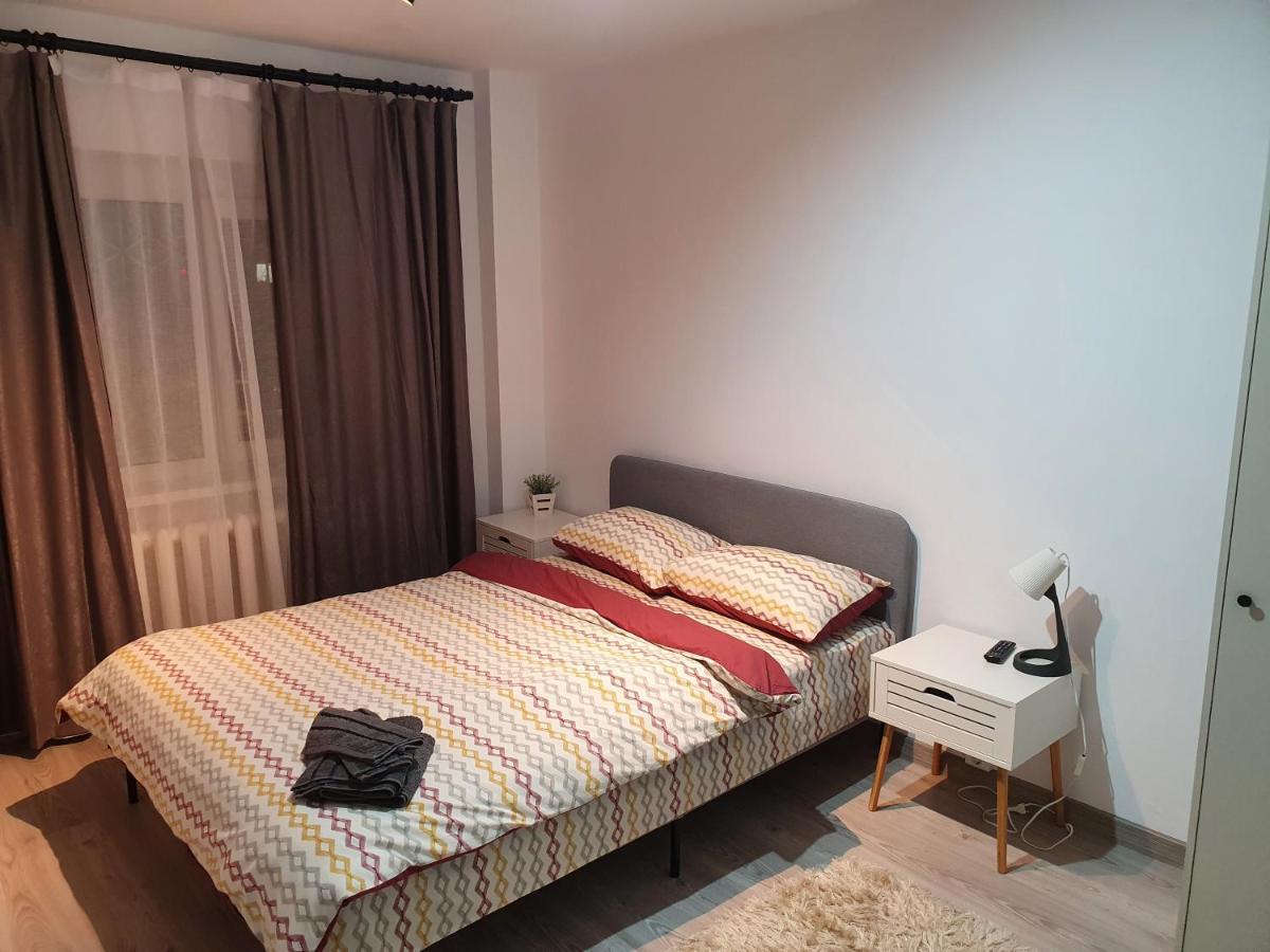 Mia Central Apart, 3 Rooms, 2 Baths, Afi Mall Brasov Exterior photo
